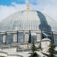 Sultan Selim Camii - Exterior: Western Central Dome Detail