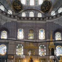 Yeni Camii - Interior: Qibla Wall; Mihrab Niche; Minbar; Inscriptions; Stained Glass