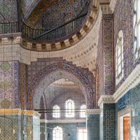 Yeni Camii - Interior: Southwest Gallery, Facing Southeast 