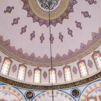 Beylerbeyi Camii - Interior: Central Dome, Pendentives, Medallions with Calligraphic Inscription