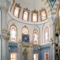 Beylerbeyi Camii - Interior: Qibla Wall, Exedra, Quranic Inscription, Mihrab