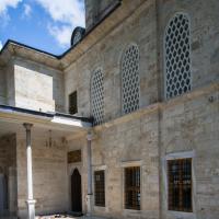 Beylerbeyi Camii - Exterior: Southwest Courtyard, Auxiliary Mosque Entrance