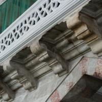 Cerrah Mehmed Pasha Camii - Interior: Northwest Gallery Level Bannister, Corbels, Ablaq Pointed Arch Detail