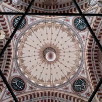 Fatih Camii - Interior: Central Dome, Pendentives, Calligraphic Medallions