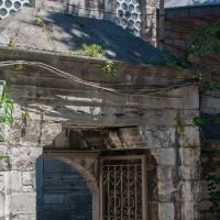 Haseki Sultan Camii - Exterior: Northern Courtyard Portal Detail