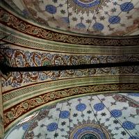 Haseki Sultan Camii - Interior: Central Arch, Domes