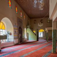Kefeli Mescidi                      - Interior: Central Prayer Area Facing Southeast