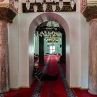 Koca Mustafa Pasha Camii - Interior: Central Outer Narthex Facing East