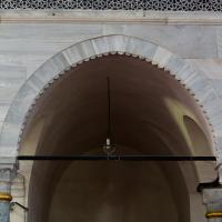Piyale Pasha Camii - Interior: Northwestern Facade, Arch Detail