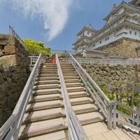 Himeji Castle - Exterior: Main Donjon and Western Donjon