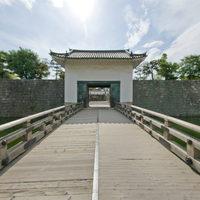 Nijo Castle - Exterior: Bridge