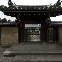 Todaiji - Exterior: Path near the Chusoin