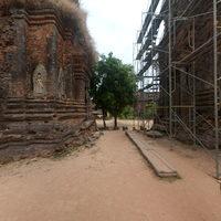 Angkor - Exterior: Central Sanctuaries