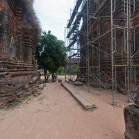 Angkor - Exterior: Central Sanctuaries