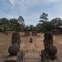Angkor - Exterior: Base of the Central Sanctuaries