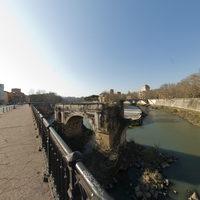 Ponte Rotto - Exterior: View from East