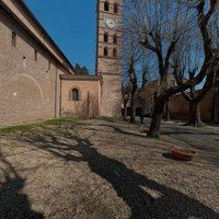 San Lorenzo Fuori le Mura - Exterior: View from South