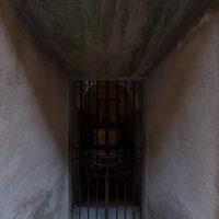 Tempietto - Exterior: View into Crypt