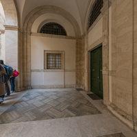 Palazzo Gaddi - Interior: Courtyard