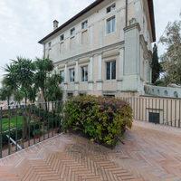 Villa Lante al Gianicolo - Exterior: Northern facade and garden