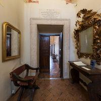 Villa Lante al Gianicolo - Interior: Hallway
