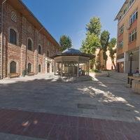 Arap Camii - Exterior: Courtyard