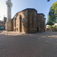 Atik Mustafa Pasha Camii - Exterior view: Plaza