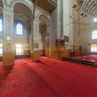 Gul Camii - Interior: Nave, main prayer area