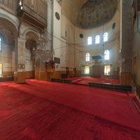 Gul Camii - Interior: Main prayer area