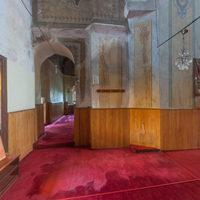 Gul Camii - Interior: Northeast side aisle