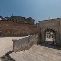 Laleli Camii - Exterior: Entrance of the mosque complex