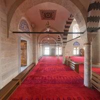 Mihrimah Sultan Camii - Interior: Side aisle