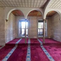 Sehzade Camii - Interior: Aisle