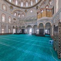 Beylerbeyi Camii - Interior: Central Prayer Hall, Northeast Wall, East Corner