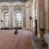 Dolmabahce Camii - Interior: Central Prayer Hall, Southeast Wall