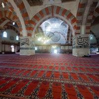 Eski Camii - Interior: Central Prayer Hall