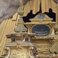  Cathedrale Notre-Dame - Detail: Baroque high altar, reliquary box of Saint-Firmin