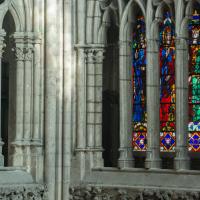  Cathedrale Notre-Dame - Detail: choir triforium, hemicycle