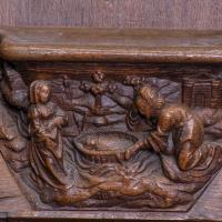  Cathedrale Notre-Dame - Hebrew child hidden in ark; mother's sister watches
