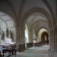 Église Saint-Pierre de Bar-sur-Aube - Interior, north nave aisle looking northeast