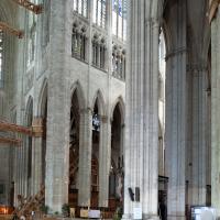 Cathédrale Saint-Pierre de Beauvais - Interior,  chevet, north side and north transept, east side
