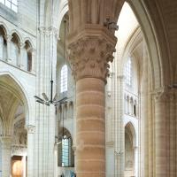 Église Saint-Yved de Braine - Interior, south nave aisle pier