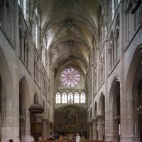 Église Saint-Étienne de Brie-Comte-Robert - Interior, nave looking east