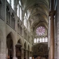 Église Saint-Étienne de Brie-Comte-Robert - Interior, north nave elevation looking east