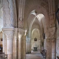 Église Saint-Lucien de Bury - Interior, north nave aisle looking west