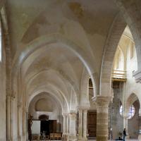 Église Saint-Martin de Champeaux - Interior, south nave aisle looking west
