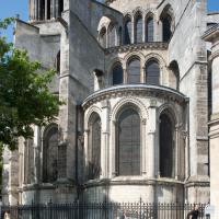 Église Notre-Dame-en-Vaux de Châlons-en-Champagne - Exterior, east chevet, radiating chapel, flying buttresses