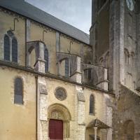 Église Notre-Dame-de-la-Nativité de Donnemarie-Dontilly - Exterior, south elevation and portal