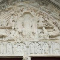 Église Notre-Dame-de-la-Nativité de Donnemarie-Dontilly - Exterior, western frontispiece, central portal tympanum