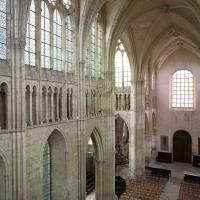 Église Saint-Ferréol d'Essômes-sur-Marne - Interior, south chevet elevation and nave looking west from triforium level